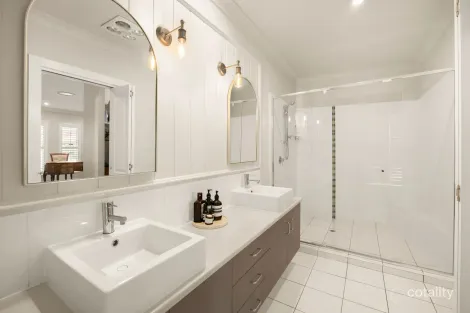 Property photo of 4 Emerson Crescent Brassall QLD 4305