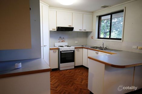 Property photo of 2 Dare Place Kambah ACT 2902