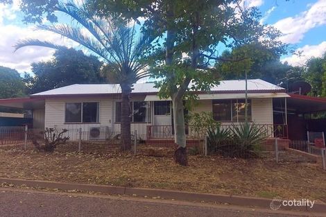 1/8 Fern St, Parkside, QLD 4825