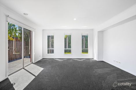 Property photo of 16 Periwinkle Way Point Cook VIC 3030
