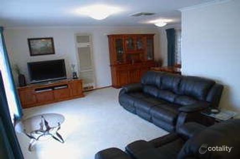 Property photo of 14 Commodore Court Morphett Vale SA 5162