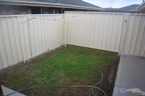 20 Lyell St, Bossley Park, NSW 2176