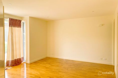 Property photo of 2/120 Canterbury Road Canterbury VIC 3126