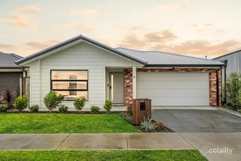 Property photo of 11 Pollen Street Mount Duneed VIC 3217