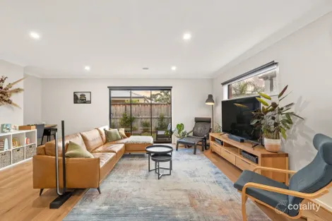 Property photo of 11 Pollen Street Mount Duneed VIC 3217