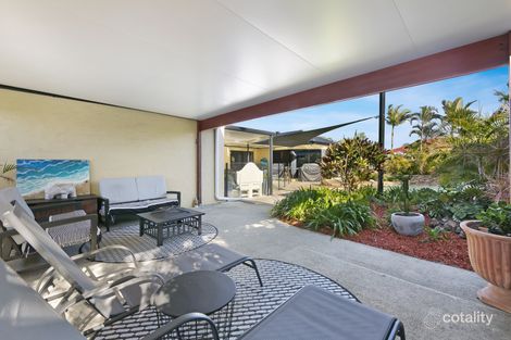 Property photo of 14 John Dalley Drive Helensvale QLD 4212