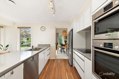Property photo of 28 Stopford Crescent Fadden ACT 2904