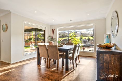 Property photo of 17 Light Close Darley VIC 3340