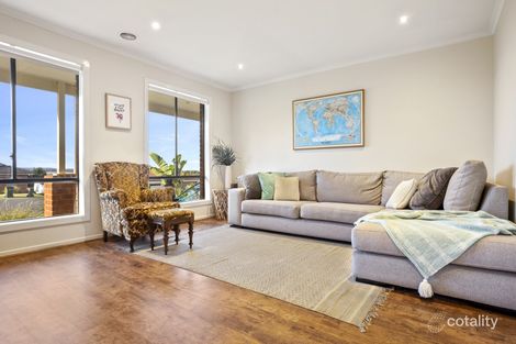 Property photo of 17 Light Close Darley VIC 3340