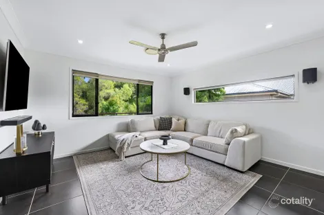 Property photo of 6 Kerrigan Court Mudgeeraba QLD 4213