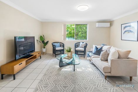 Property photo of 2/12 East Street Camp Hill QLD 4152