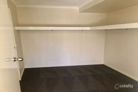 Property photo of 13 Wilmot Place Helensvale QLD 4212