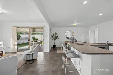 Property photo of 92 School Road Wynnum West QLD 4178