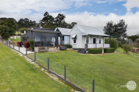 12 Rogers St, Creswick, VIC 3363