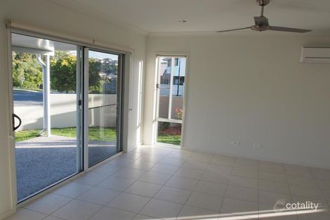 Property photo of 5/36 Rise Circuit Pacific Pines QLD 4211