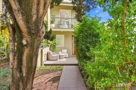 Property photo of 2 Walker Street Redfern NSW 2016