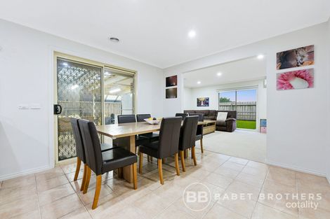 Property photo of 24 Oakman Way Hampton Park VIC 3976