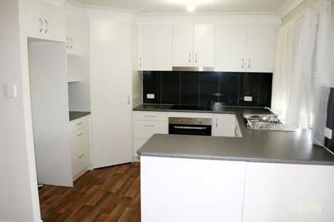 Property photo of 2 Protea Court Yamanto QLD 4305