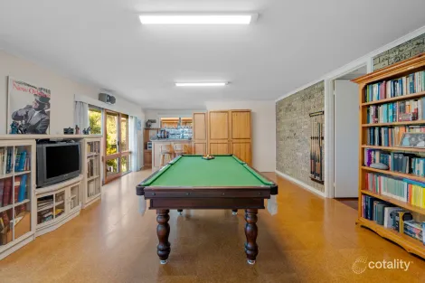 Property photo of 145 Deakin Street Essendon VIC 3040