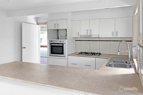 Property photo of 10 Brixton Place Melton VIC 3337