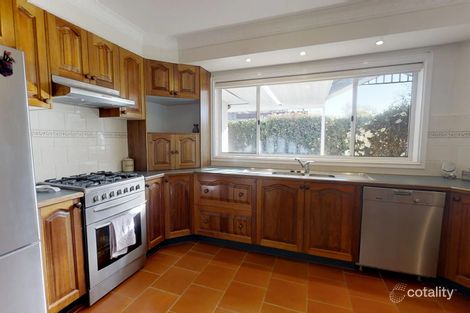 Property photo of 12 Lucknow Street Spring Hill NSW 2800
