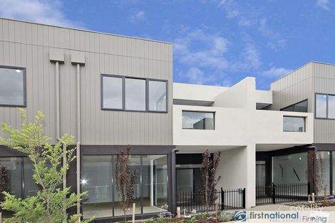 Property photo of 24 Coral-Pea Way Cranbourne West VIC 3977