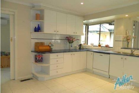 Property photo of 21 Allnutt Parade Cheltenham VIC 3192