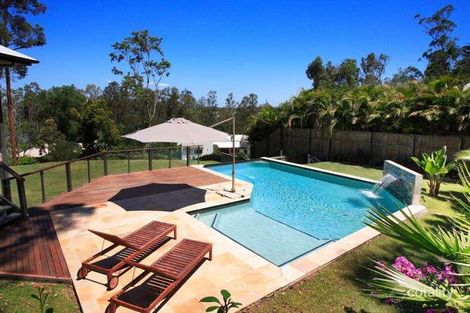 Property photo of 13 Robertson Place Fig Tree Pocket QLD 4069