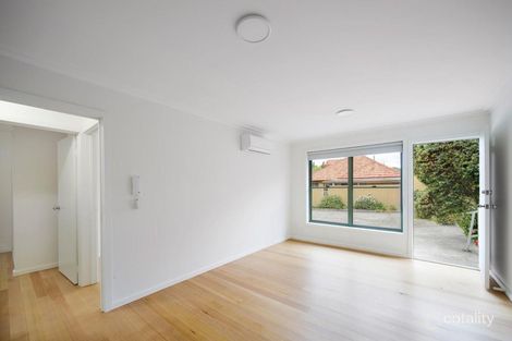 Property photo of 2/6 Griffiths Street Reservoir VIC 3073