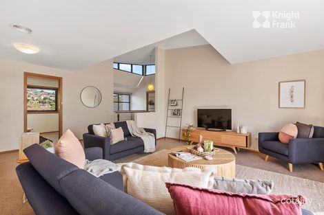 Property photo of 220 Roslyn Avenue Blackmans Bay TAS 7052