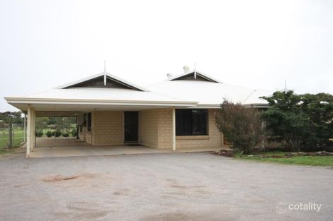Property photo of 2 Avalon Court Woorree WA 6530
