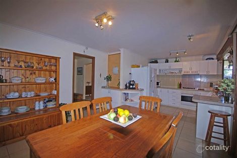 Property photo of 102 John Fawkner Drive Endeavour Hills VIC 3802