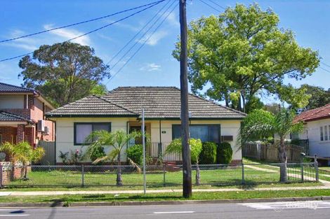 164-166 Centenary Rd, South Wentworthville, NSW 2145