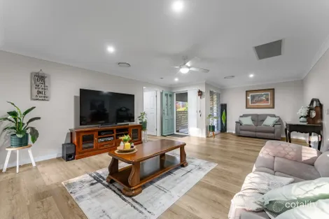 Property photo of 37-39 Richmond Munruben QLD 4125
