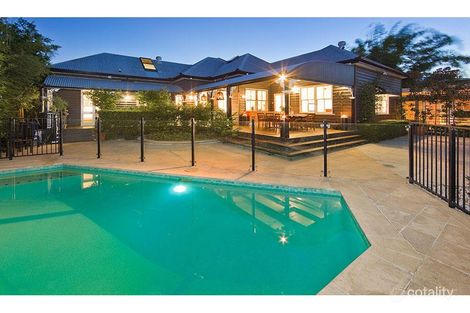 72 Verney Rd W, Graceville, QLD 4075