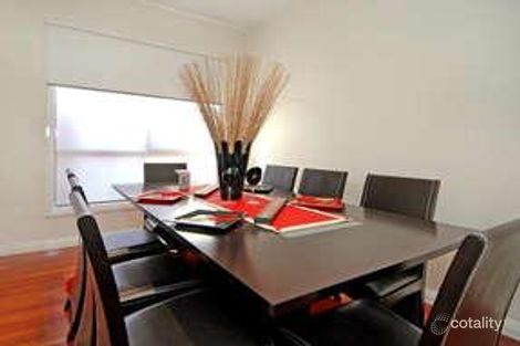 Property photo of 8 Marchmont Rise Craigieburn VIC 3064