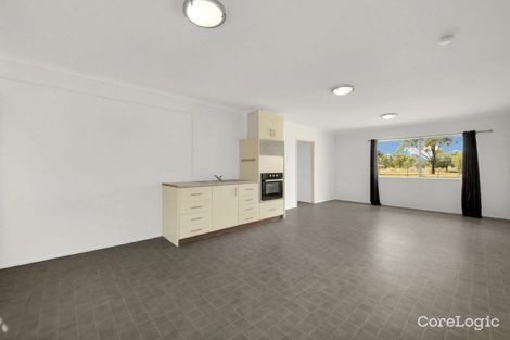 Property photo of 8 Clyde Court Beecher QLD 4680