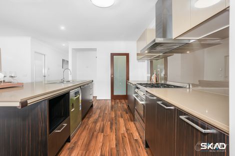 Property photo of 191 Newbury Boulevard Craigieburn VIC 3064