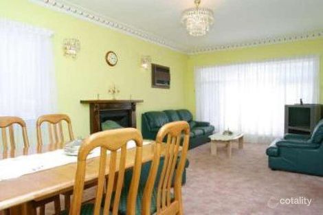 Property photo of 27 Glencara Street Avondale Heights VIC 3034