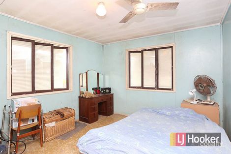 Property photo of 36 Algona Street Holland Park West QLD 4121