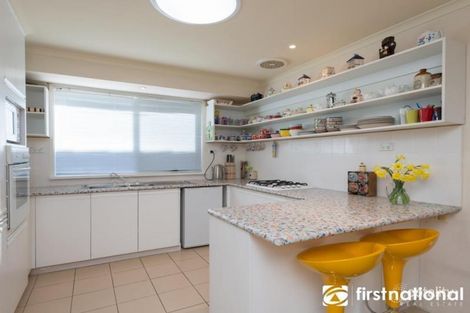 Property photo of 3 Florence Avenue Berwick VIC 3806