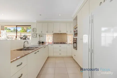 Property photo of 1 Parklands Square Riverton WA 6148