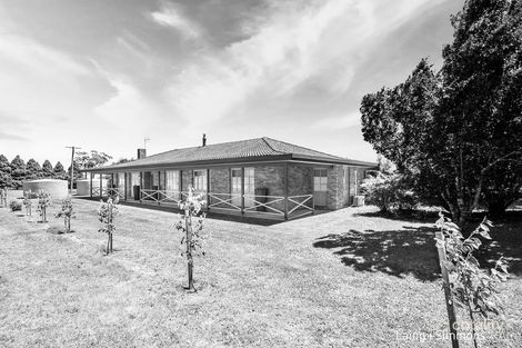 176 Heathersleigh Rd, Kellys Plains, NSW 2350