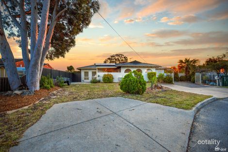 Property photo of 32 Lindy Way Camillo WA 6111