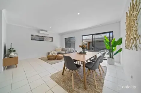 3 Pyrum Lane, Jindalee, WA 6036