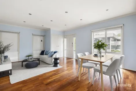 Property photo of 8/65-67 Cotham Road Kew VIC 3101