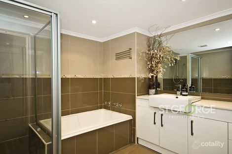 Property photo of 10/13-17 Hampden Street Beverly Hills NSW 2209