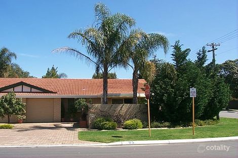 27 Colin Rd, Scarborough, WA 6019