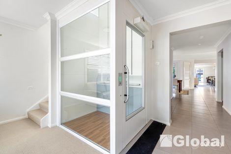 4 Pearce Ave, Belmont, NSW 2280