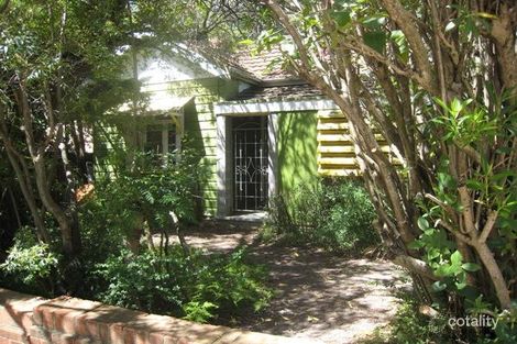 23 Sixth Ave, Campsie, NSW 2194